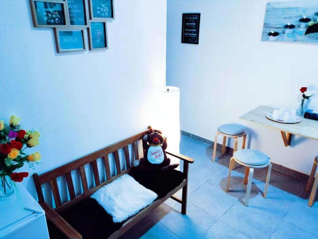 Cozy Rooms With Share The Bathroom And Kitchen Брюссель Екстер'єр фото